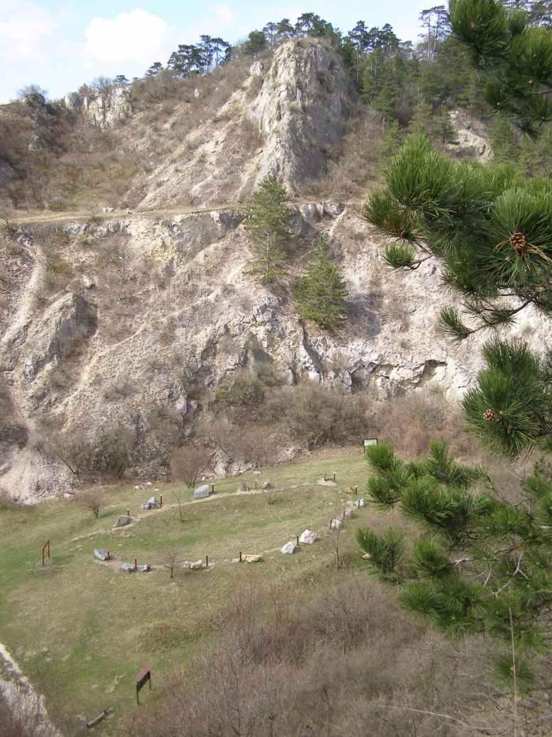 Jeskyně Na Turoldu